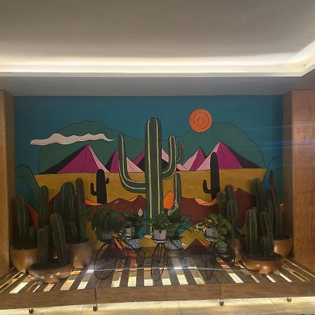 Hotel Y Villas Gran Via Mexico City Luaran gambar