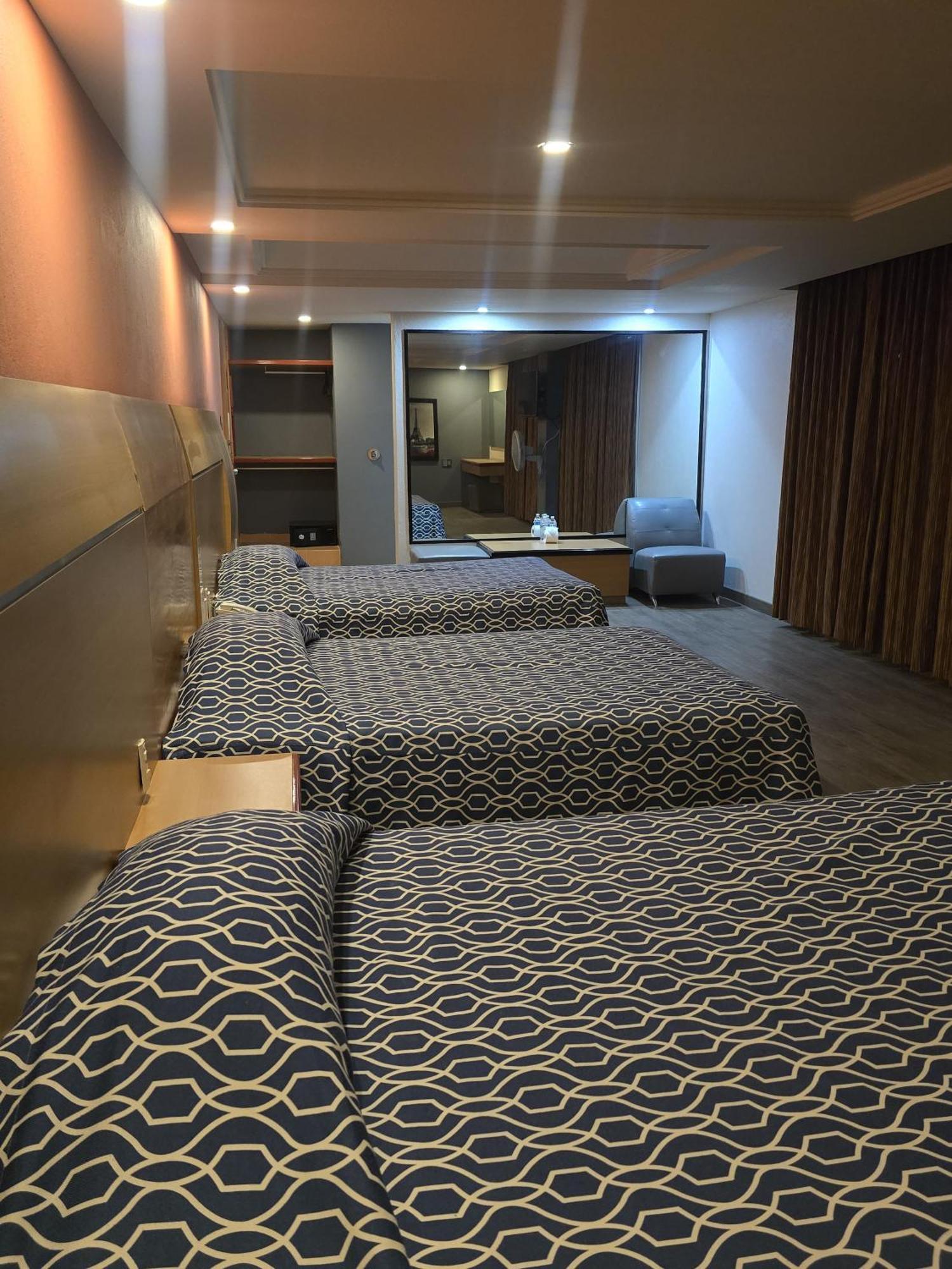 Hotel Y Villas Gran Via Mexico City Luaran gambar