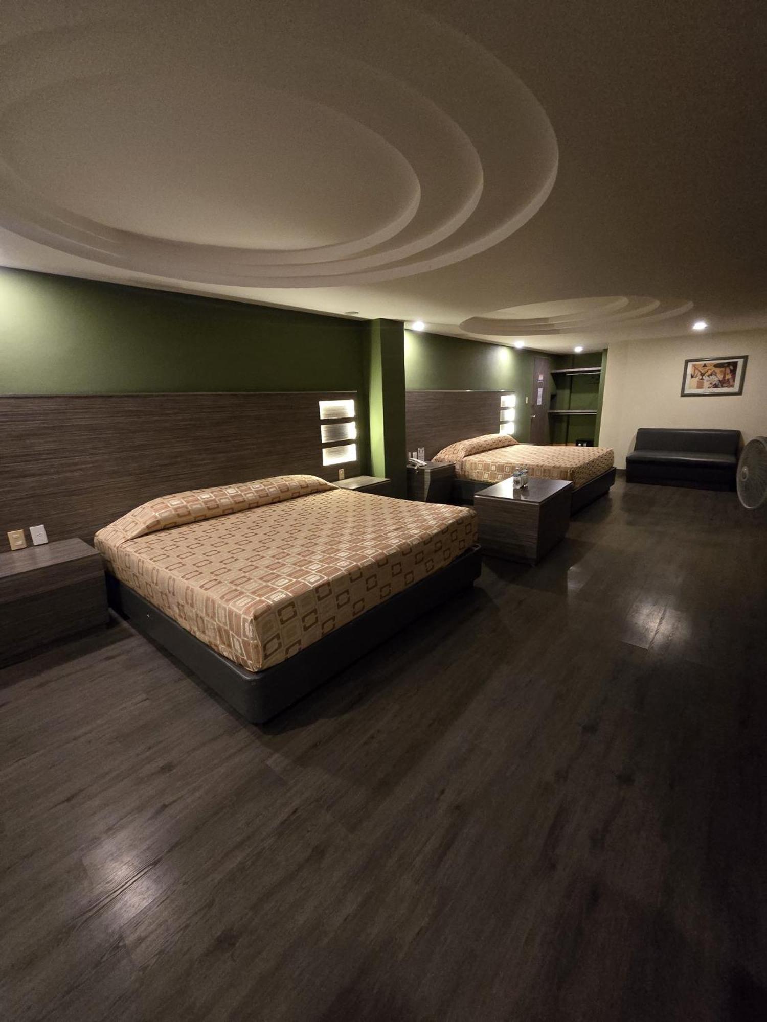 Hotel Y Villas Gran Via Mexico City Luaran gambar